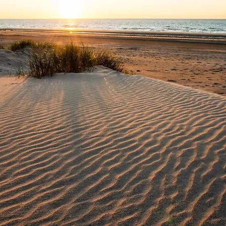 Leuke Vakantiewoning Met Tuin In Westende