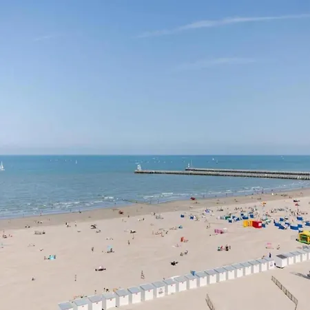 בית נופש Leuke Vakantiewoning Met Tuin In Westende
